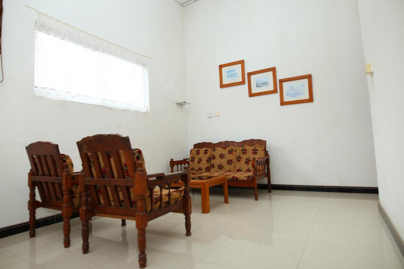 Sujee'S Guest House With Two Bed Rooms Анурадхапура Екстериор снимка